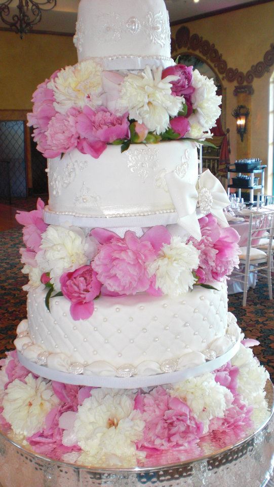 Border Wedding Cakes Border Wedding Cakes