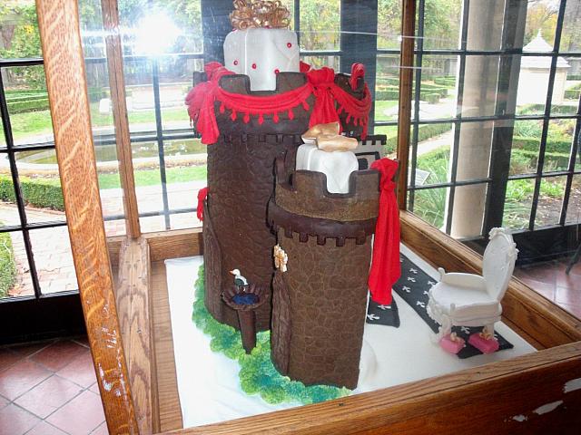 Christmas At The Palace - 2010 Eastman House Gingerbread side view