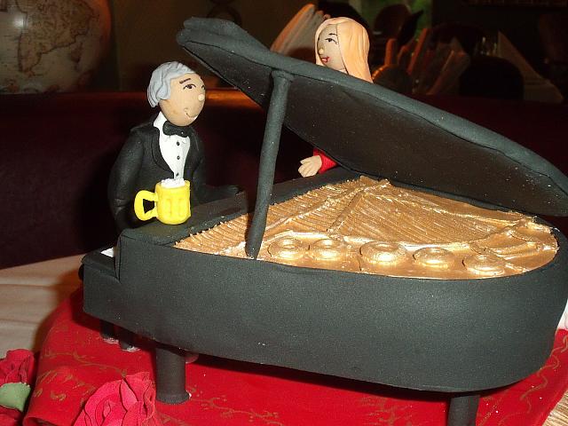 50th Anniversary Cake Inside Grand Piano view