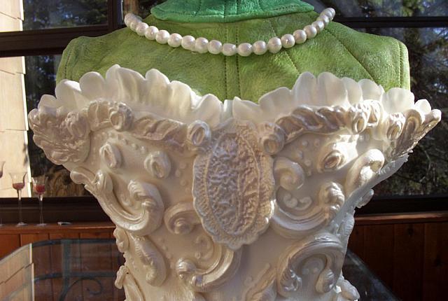 bridal dress cake closeup  of dress front