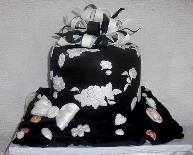 Black and White Applique Present Fondant Cake With Edible Bow and Edible Jewerly main view