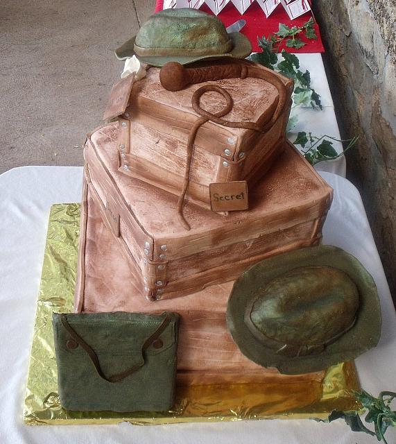 Indiana Jones Wedding Cake top view