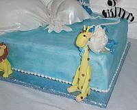 Pregnant Baby Shower Cake close up of gumpaste Giraffe