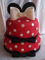 Minnie Mouse Cake.. another main view