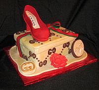 Shoe And Gucci Shoe Box Fashionista Beige Red Cake View 1