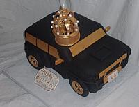 2010 Hummer Car Cake with Edible King's Crown