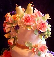 Edible Pears, Grapes, Roses, Rose buds Topper close up